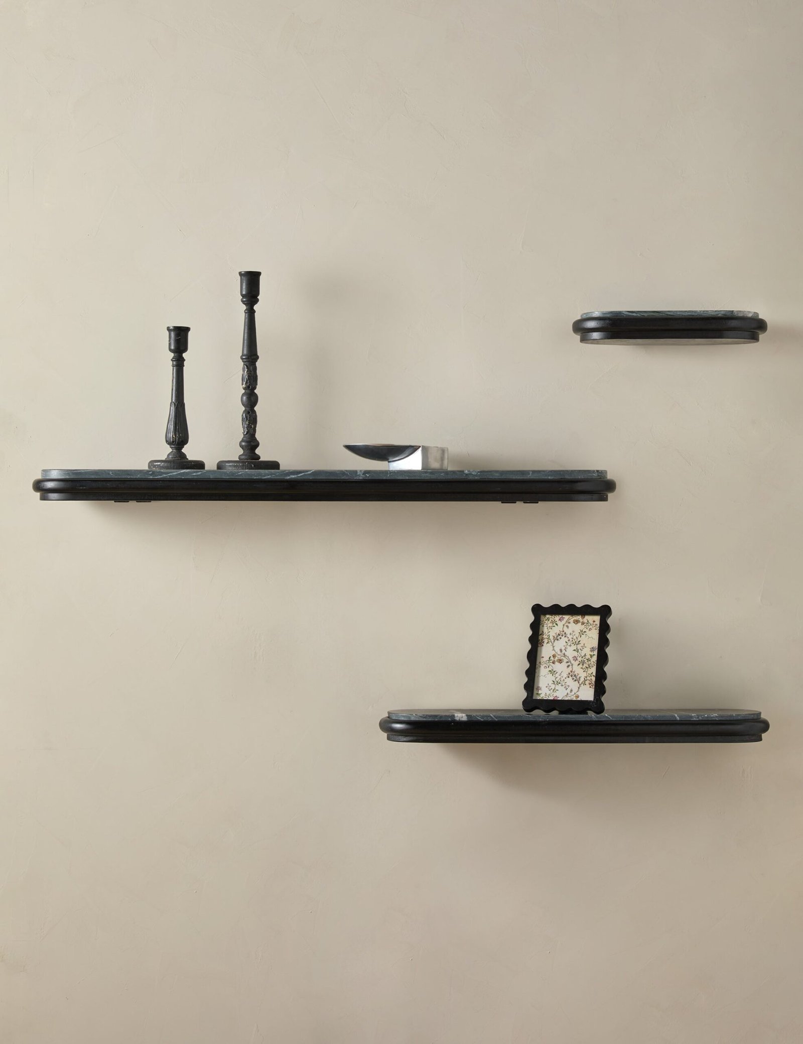 Gretchen Shelf